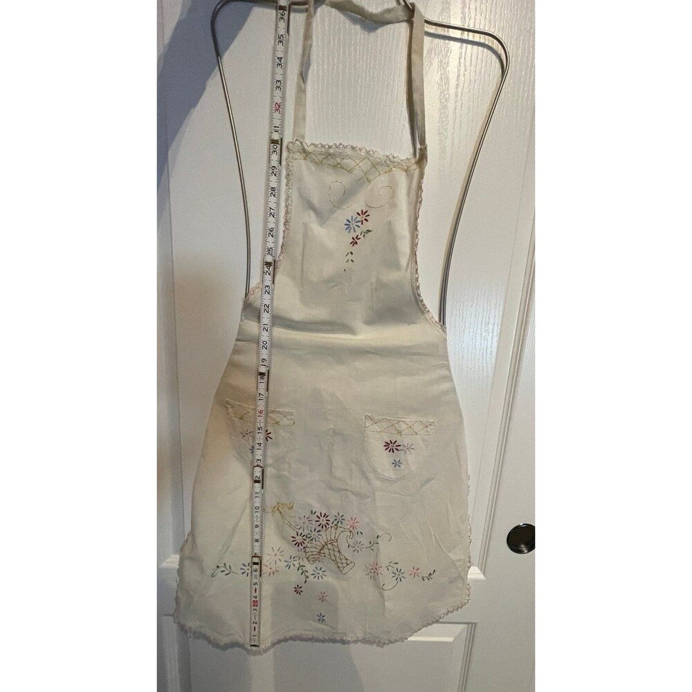 Vintage Embroidered Cream Colored Full Apron - Picture 1 of 12